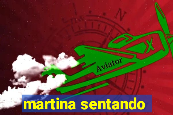 martina sentando